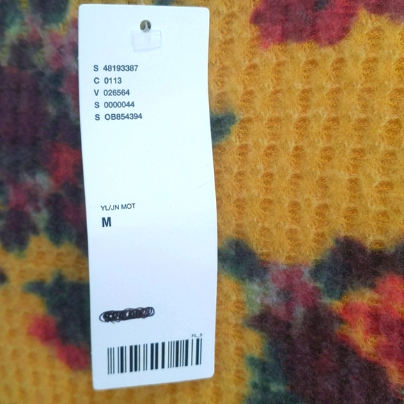 Out From Under Waffle Knit Long Sleeve Yellow Floral Cropped Top - Size M - Picture 9 of 12